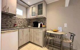 Eleana Apartments And Studios